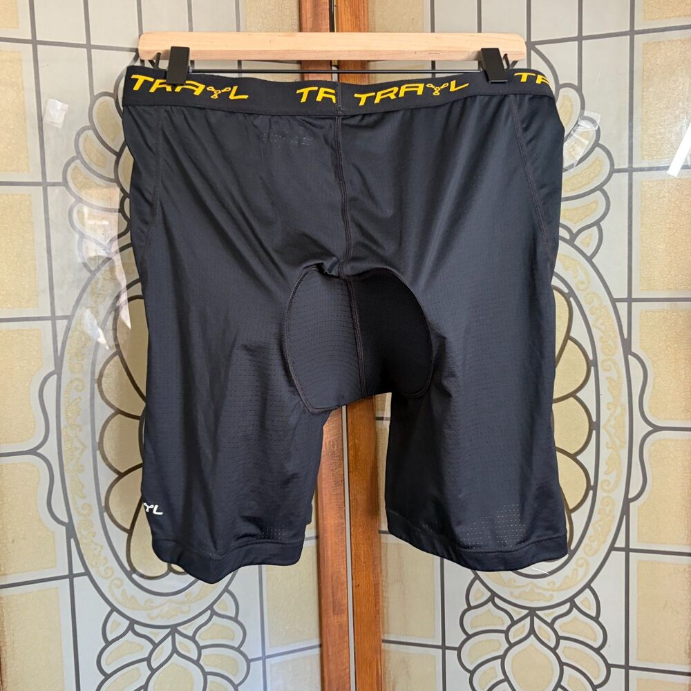 Trayl Cycling Shorts Adult Large Black Padded Polyester Spandex Blend Size L